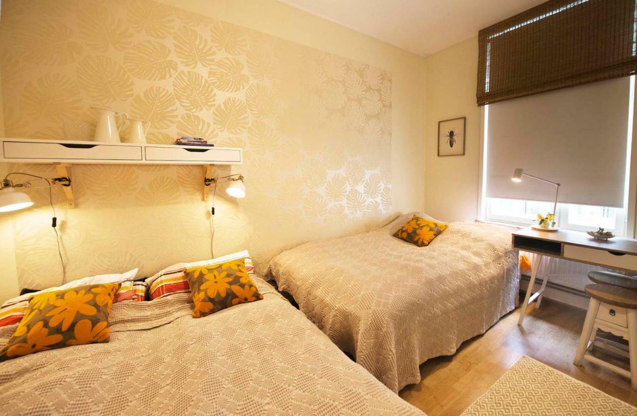 Family Apartment Tallinn Bagian luar foto
