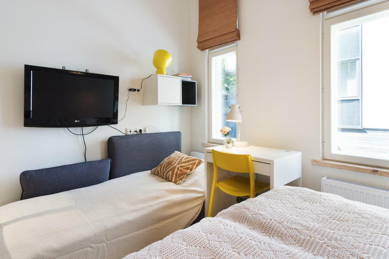 Family Apartment Tallinn Bagian luar foto
